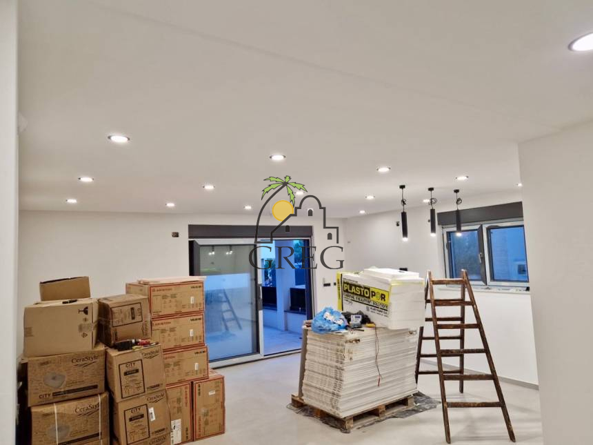 Chorwacja, Wyspa Vir,  - Apartament, na sprzedaż