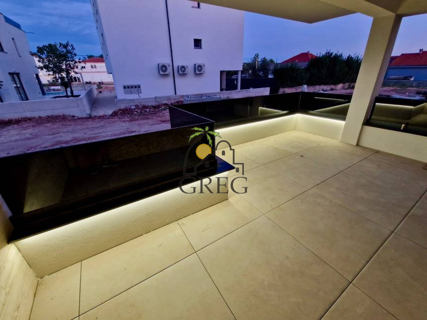 Chorwacja, Wyspa Vir,  - Apartament, na sprzedaż