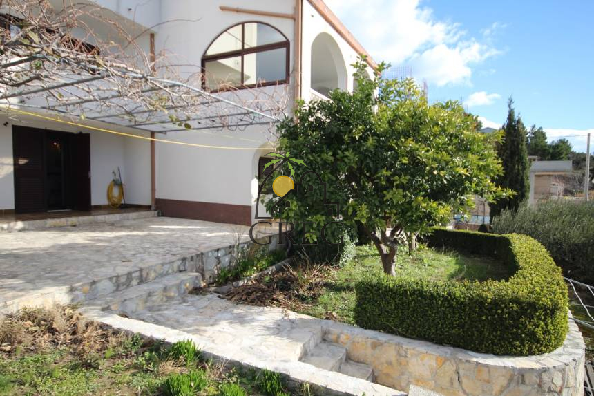 Chorwacja, Dalmacja Środkowa,  - Dom, na sprzedaż