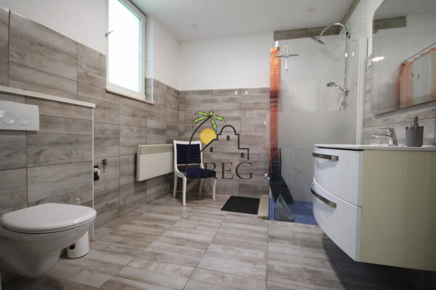 Chorwacja, Dalmacja Środkowa,  - Dom, na sprzedaż