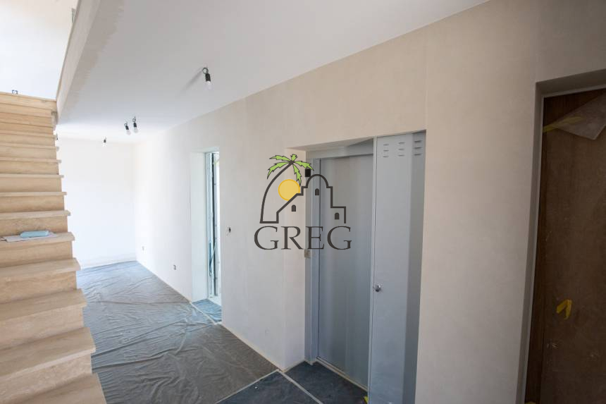 Croatia, North Dalmatia,  - Apartment, for sale