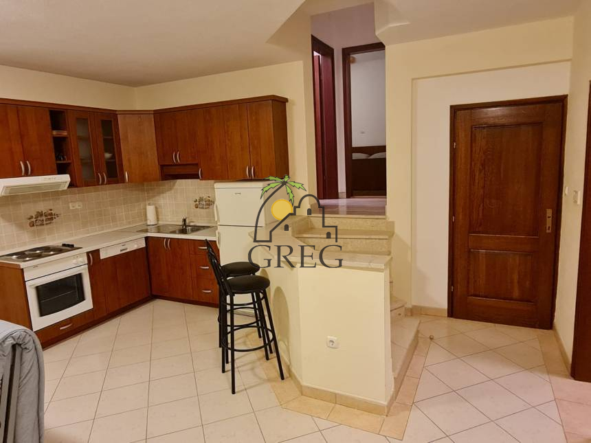 Chorwacja, Dalmacja Środkowa, Makarska - Apartamentowiec, na sprzedaż