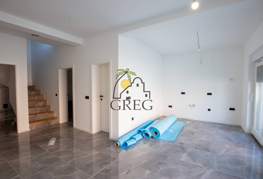 Chorwacja, Wyspa Vir,  - Bliźniak, na sprzedaż