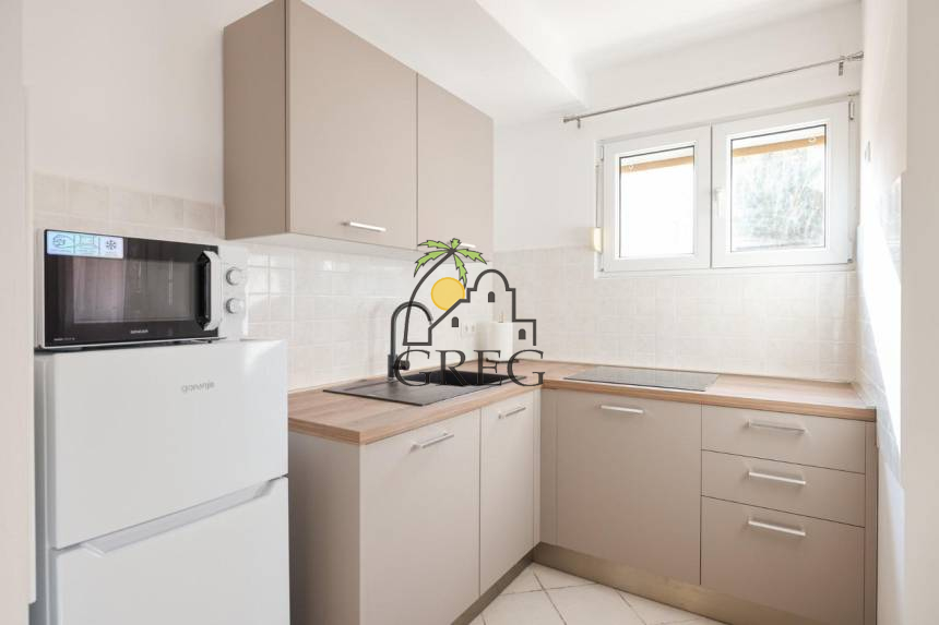 Croatia, North Dalmatia, Petrcane - Apartment, for sale