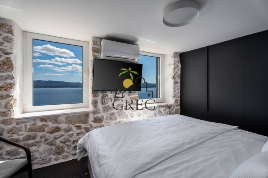 Chorwacja, Wyspa Brač,  - Apartamentowiec, na sprzedaż