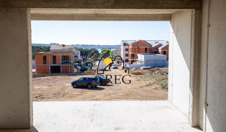 Croatia, Pag Island, Povljana - Apartment, for sale