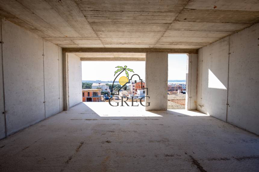 Croatia, Pag Island, Povljana - Apartment, for sale