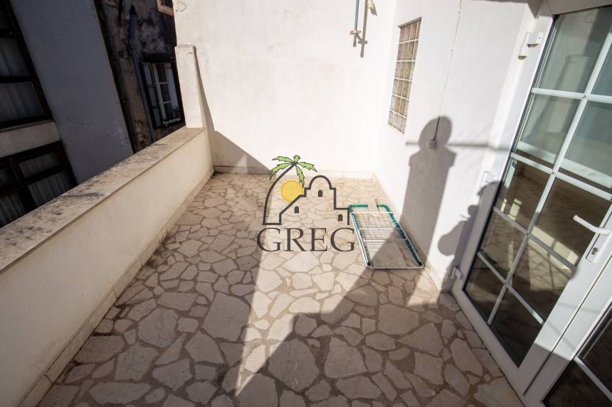 Chorwacja, Dalmacja Północna, Šibenik  - Szeregowiec, na sprzedaż