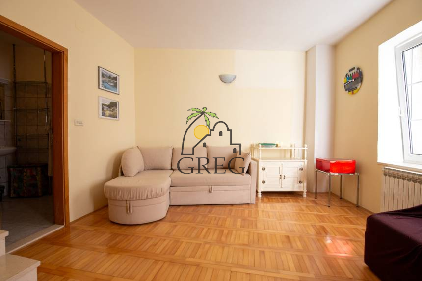 Chorwacja, Dalmacja Północna, Šibenik  - Szeregowiec, na sprzedaż