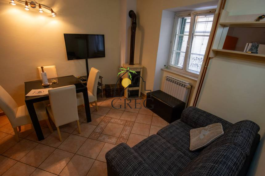 Chorwacja, Dalmacja Północna, Šibenik  - Szeregowiec, na sprzedaż