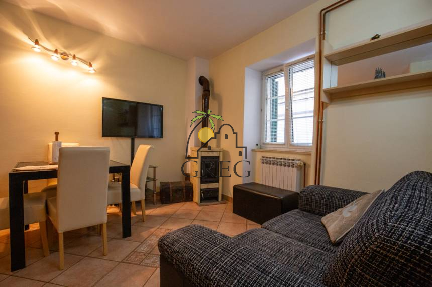 Chorwacja, Dalmacja Północna, Šibenik  - Szeregowiec, na sprzedaż