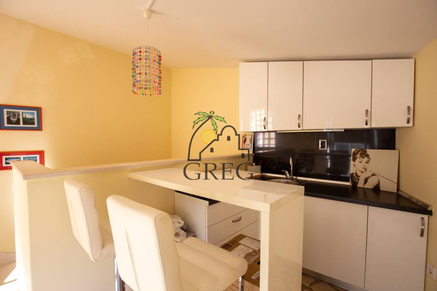 Chorwacja, Dalmacja Północna, Šibenik  - Szeregowiec, na sprzedaż