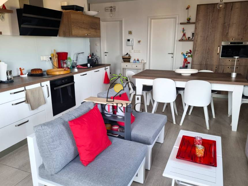 Chorwacja, Wyspa Ciovo,  - Apartament, na sprzedaż