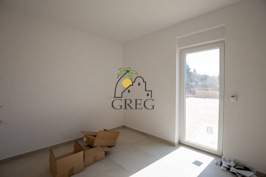 Croatia, Island of Pag, Novalja - Apartment, for sale