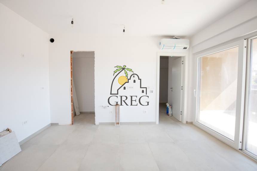 Croatia, Island of Pag, Novalja - Apartment, for sale