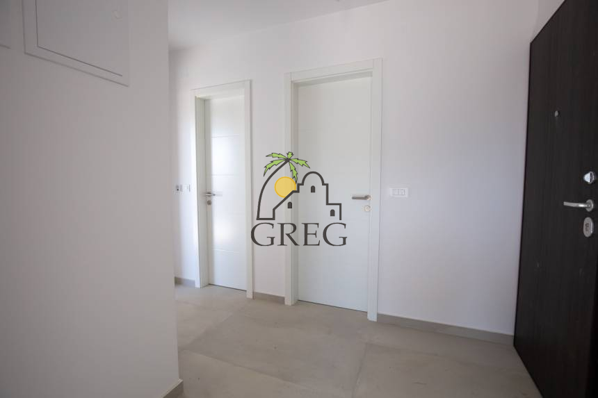 Croatia, Island of Pag, Novalja - Apartment, for sale