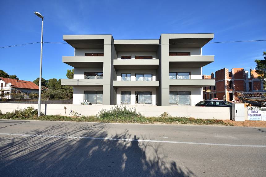 Croatia, North Dalmatia, Srima - Apartment, for sale
