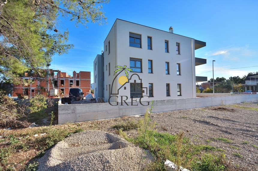 Croatia, North Dalmatia, Srima - Apartment, for sale