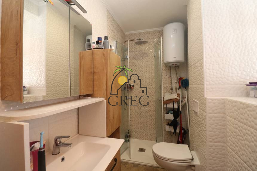 Chorwacja, Dalmacja Północna, Pirovac - Dom kamienny, na sprzedaż