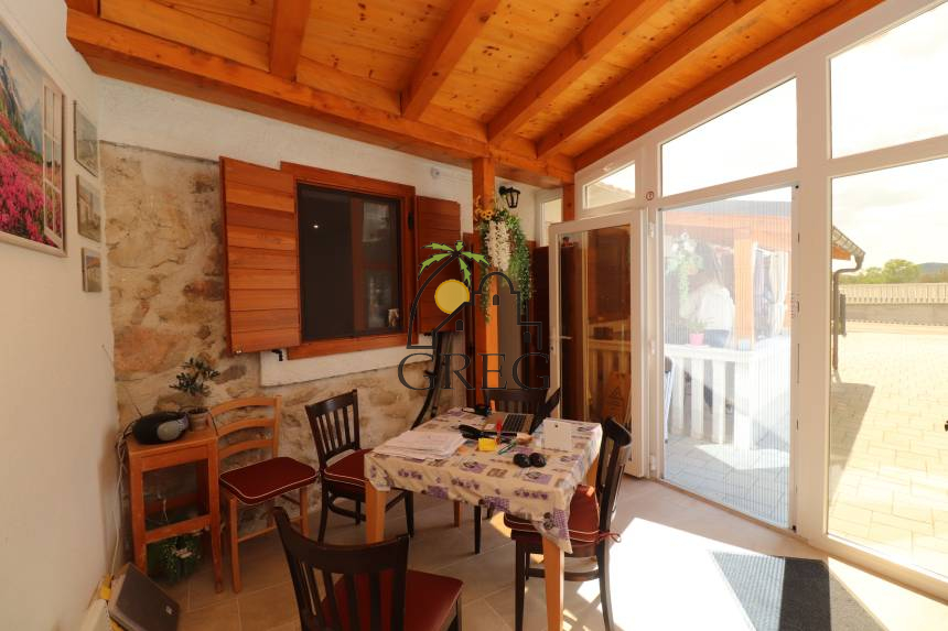 Chorwacja, Dalmacja Północna, Pirovac - Dom kamienny, na sprzedaż