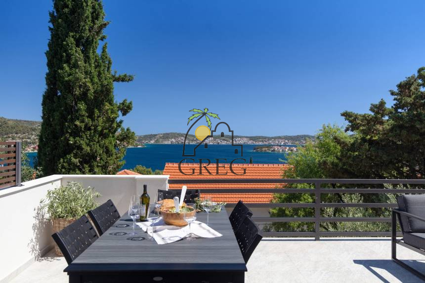 Chorwacja, Dalmacja Środkowa, Rogoznica  - Apartament, na sprzedaż