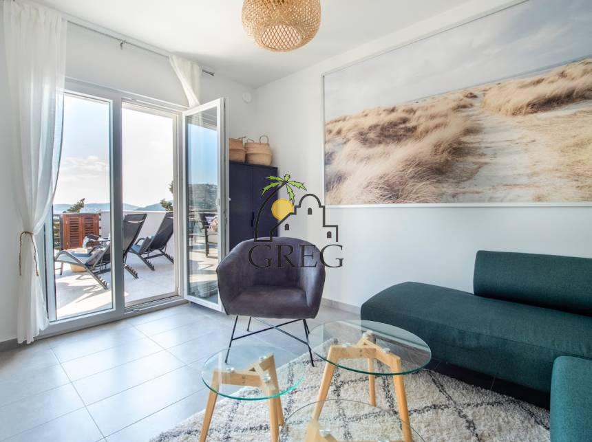 Chorwacja, Dalmacja Środkowa, Rogoznica  - Apartament, na sprzedaż