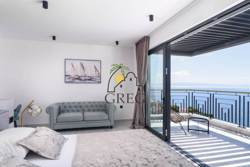 Croatia, Island of Ciovo,  - House, for sale