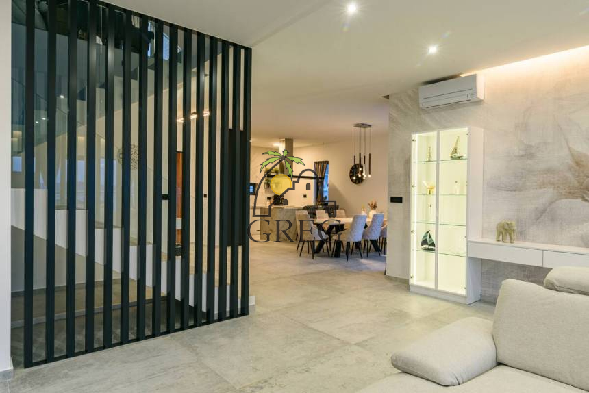 Croatia, Island of Ciovo,  - House, for sale