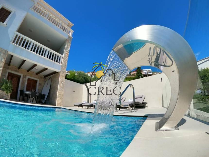 Croatia, North Dalmatia,  - House, for sale