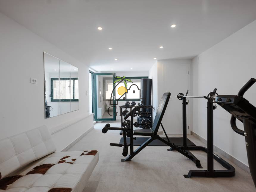 Croatia, Island of Ciovo,  - House, for sale