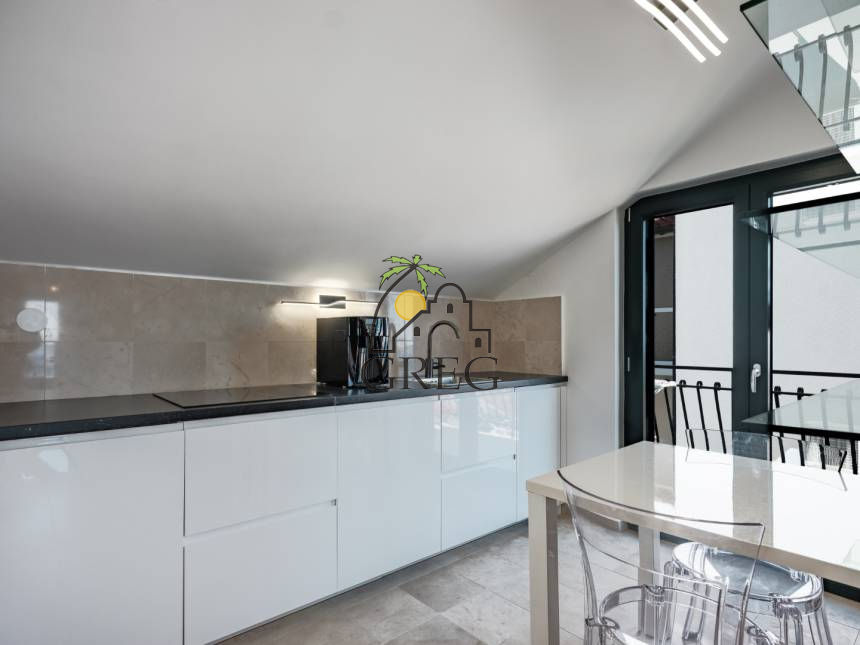 Croatia, Island of Ciovo,  - House, for sale