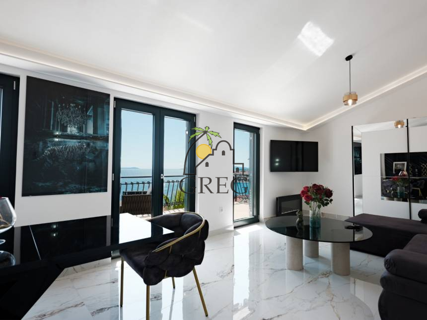 Croatia, Island of Ciovo,  - House, for sale