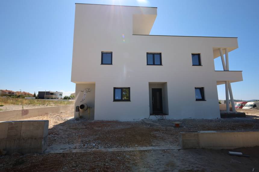 Croatia, North Dalmatia, Vodice - Apartment, for sale