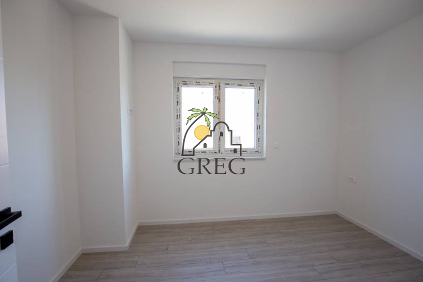 Croatia, North Dalmatia, Privlaka - House, for sale