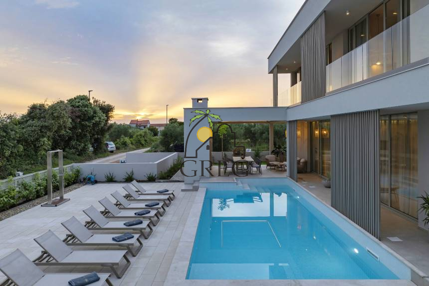 Croatia, North Dalmatia,  - House, for sale