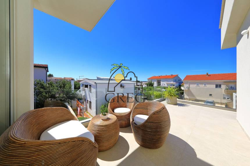 Croatia, North Dalmatia,  - House, for sale