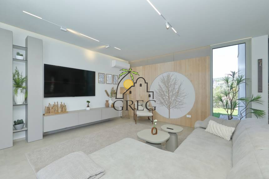 Croatia, North Dalmatia,  - House, for sale