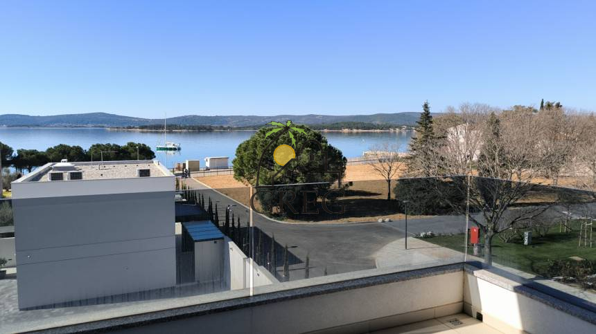 Chorwacja, Dalmacja Północna,  - Apartament, na sprzedaż