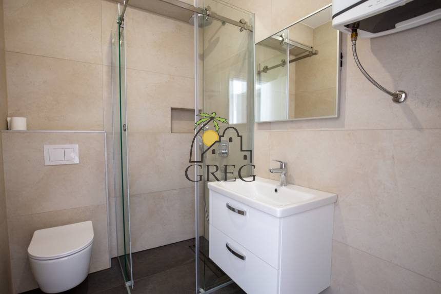 Chorwacja, Wyspa Vir,  - Apartament, na sprzedaż