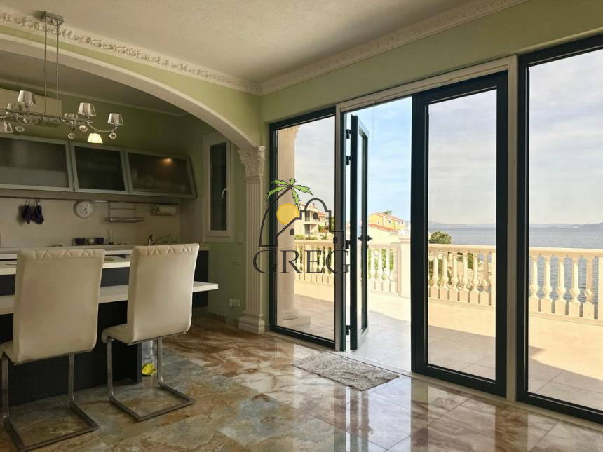 Chorwacja, Wyspa Ciovo,  - Dom, na sprzedaż