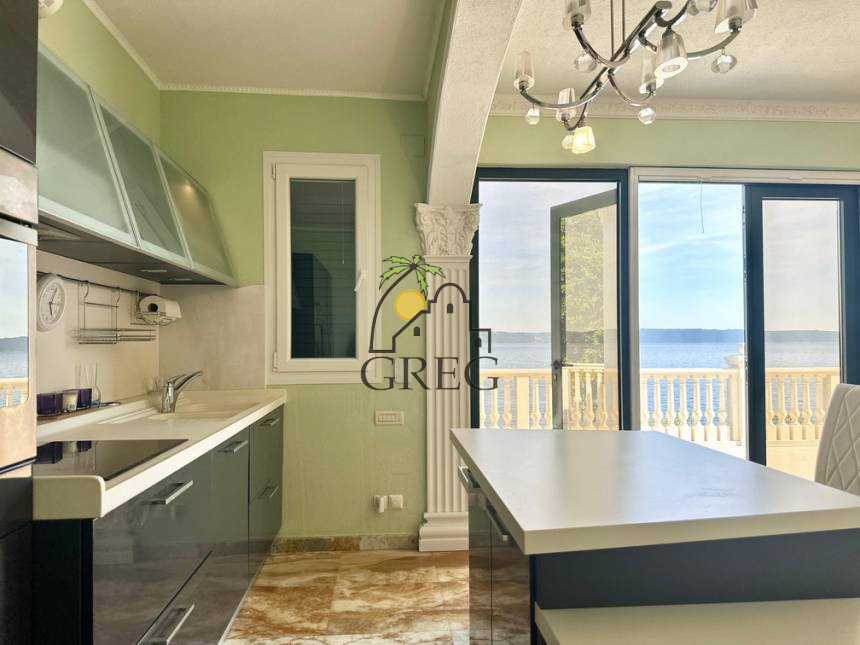 Chorwacja, Wyspa Ciovo,  - Dom, na sprzedaż