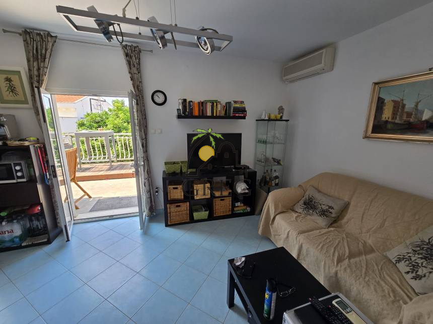 Chorwacja, Wyspa Ciovo,  - Bliźniak, na sprzedaż