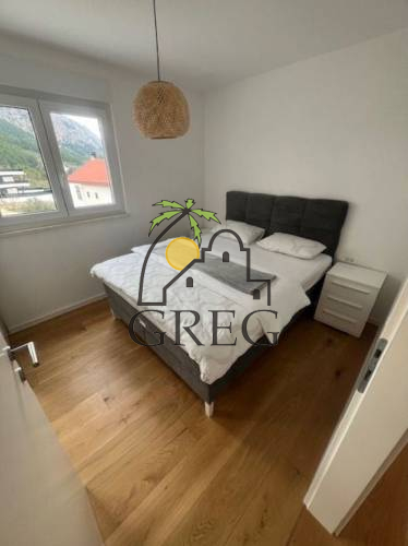 Croatia, Middle Dalmatia, Makarska - Apartment, for sale