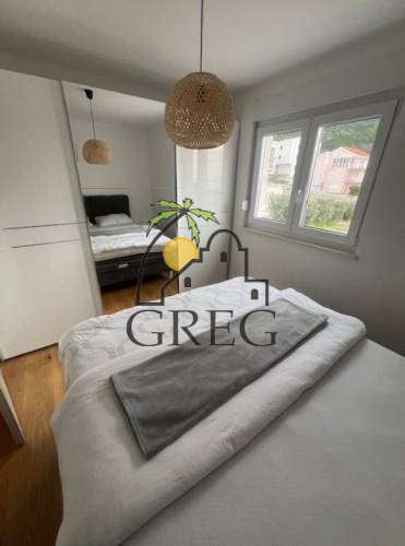 Croatia, Middle Dalmatia, Makarska - Apartment, for sale