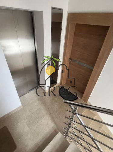 Croatia, Middle Dalmatia, Makarska - Apartment, for sale