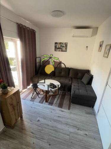 Croatia, Middle Dalmatia, Makarska - Apartment, for sale