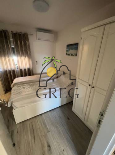 Croatia, Middle Dalmatia, Makarska - Apartment, for sale