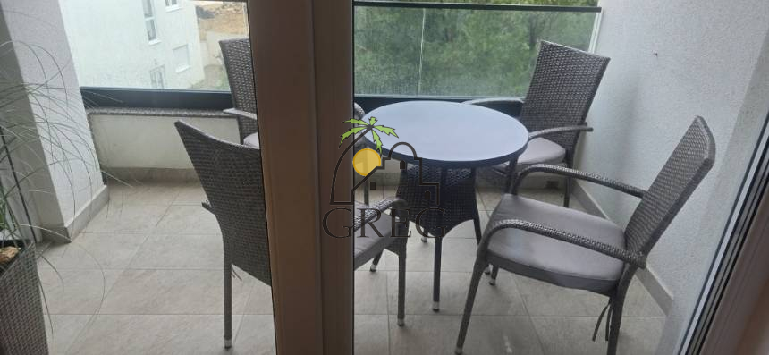 Croatia, Middle Dalmatia, Makarska - Apartment, for sale