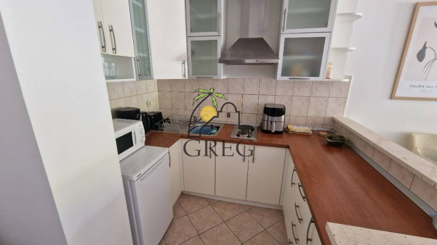 Croatia, Middle Dalmatia, Makarska - Apartment, for sale