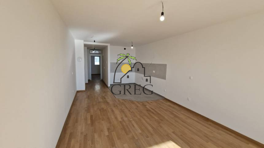 Croatia, Middle Dalmatia, Makarska - Apartment, for sale